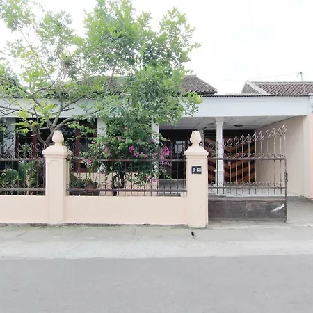 Wisma Sarjana Syariah - Khusus Putri